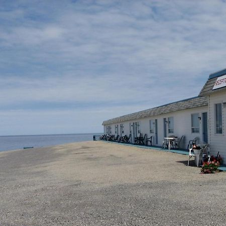 Motel Le Noroit L'Anse-au-Griffon Exteriér fotografie